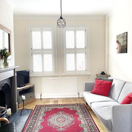 Riverside Lodge - Quaint Victorian Home By The River York Eksteriør bilde