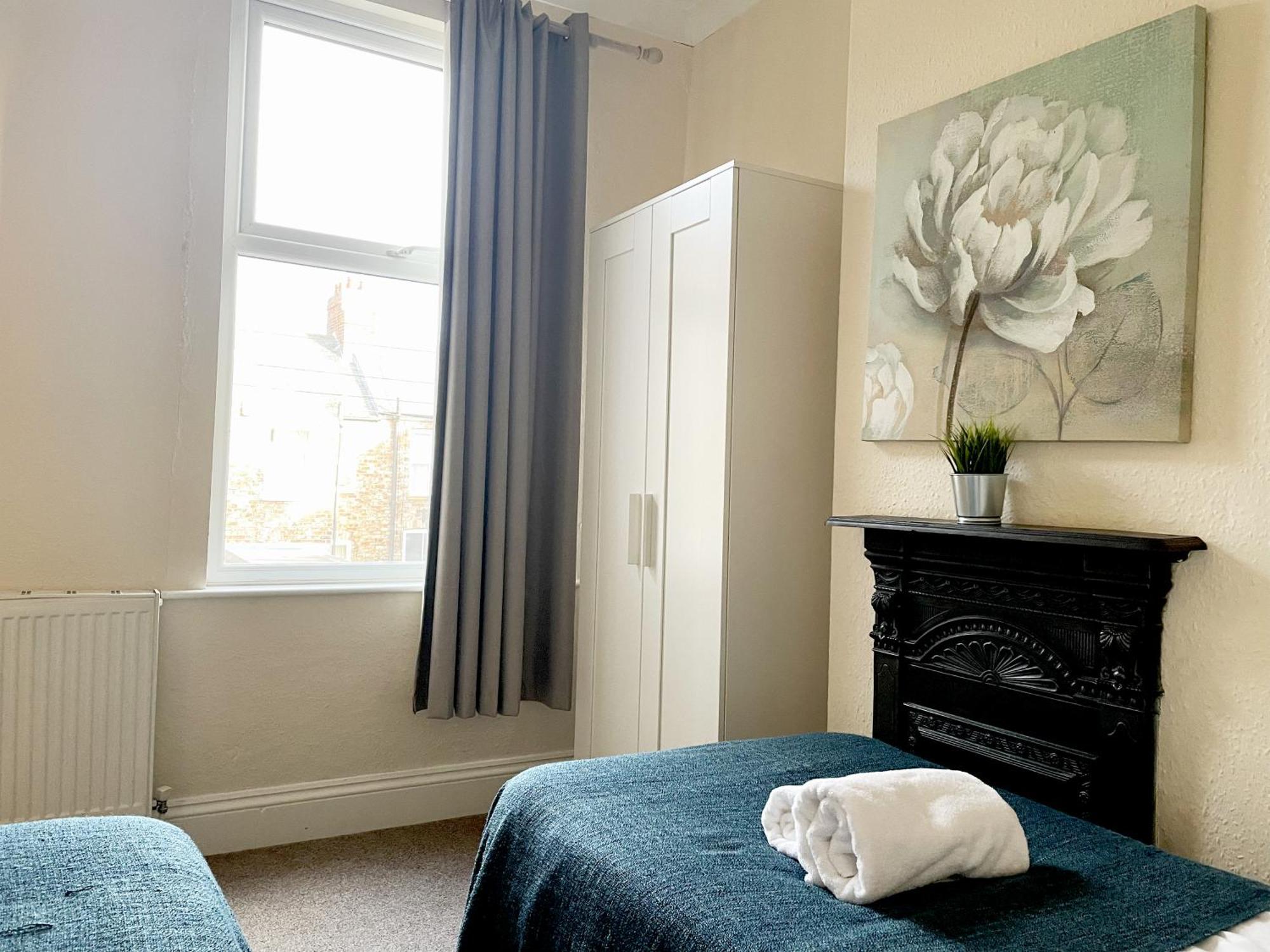 Riverside Lodge - Quaint Victorian Home By The River York Eksteriør bilde