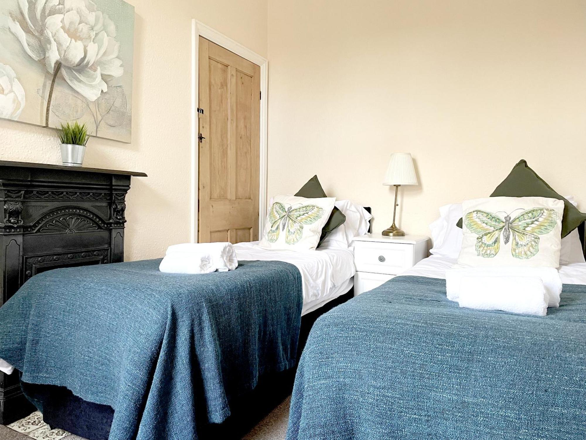 Riverside Lodge - Quaint Victorian Home By The River York Eksteriør bilde