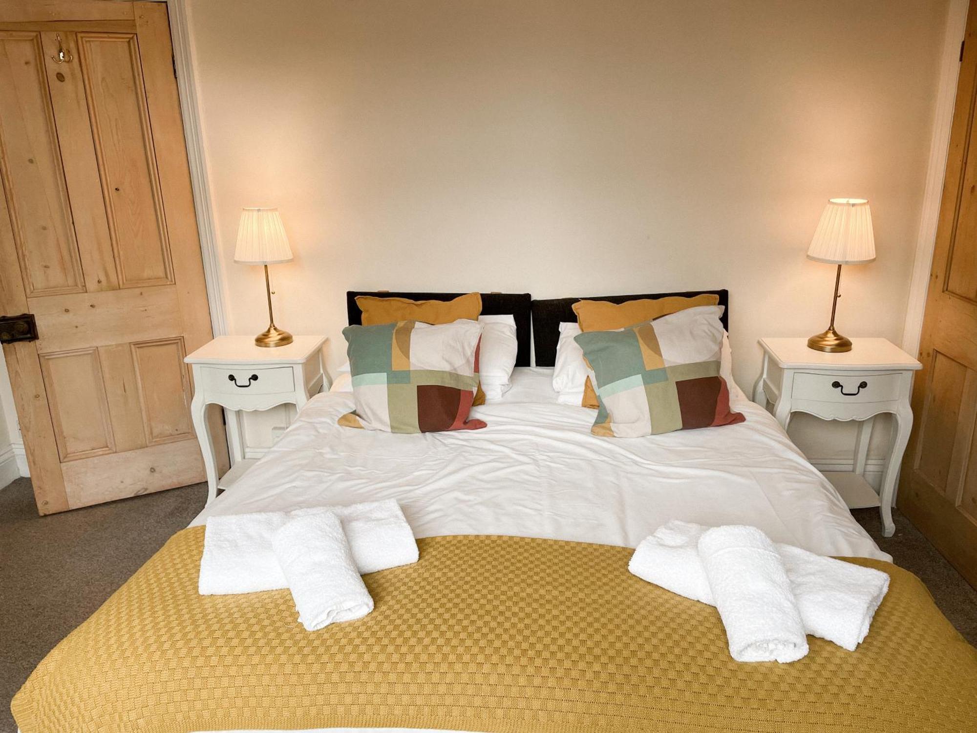 Riverside Lodge - Quaint Victorian Home By The River York Eksteriør bilde