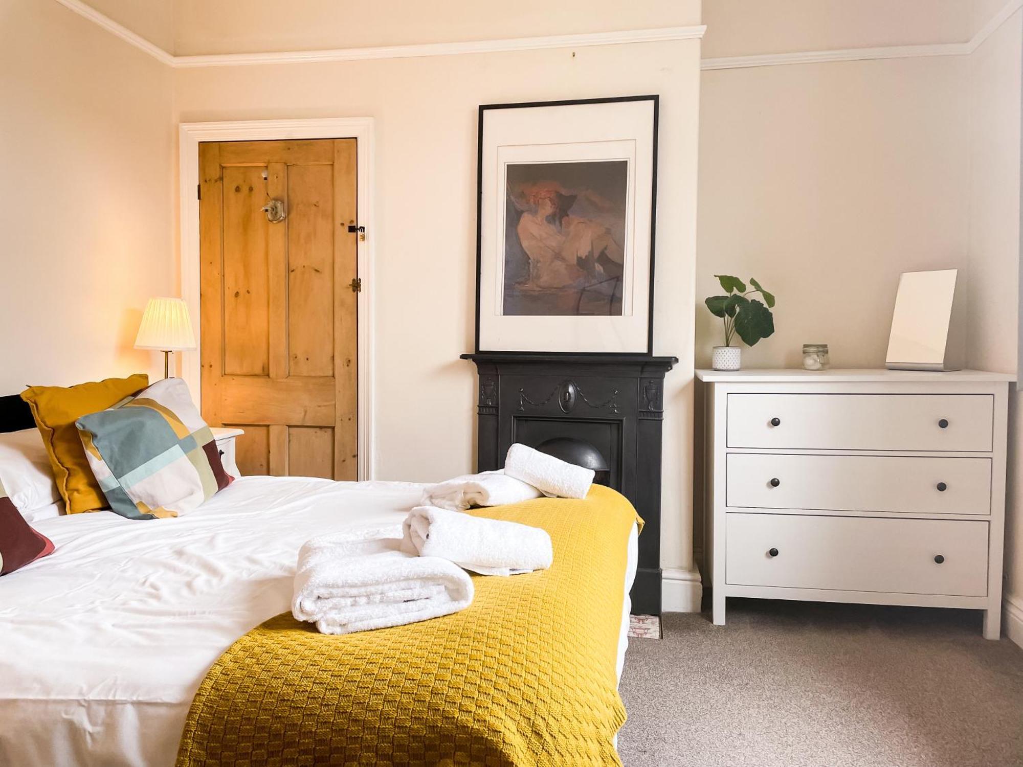 Riverside Lodge - Quaint Victorian Home By The River York Eksteriør bilde