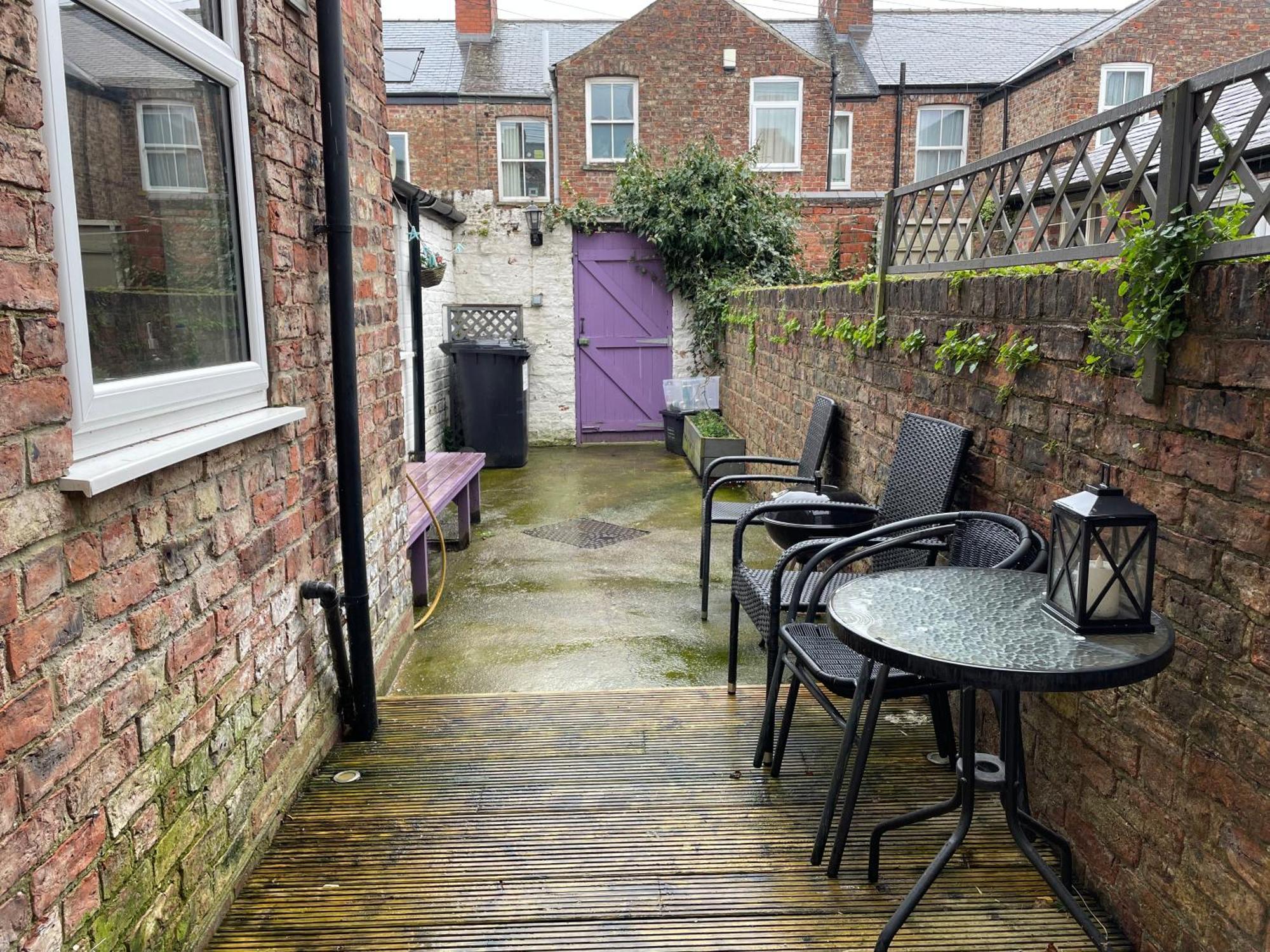 Riverside Lodge - Quaint Victorian Home By The River York Eksteriør bilde